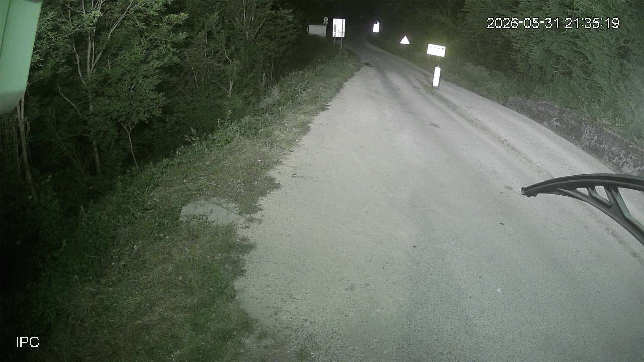 Granični prelaz Hum - ulaz u Crnu Goru