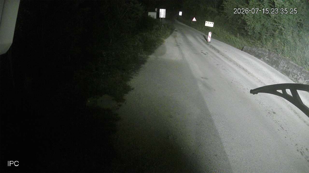 Granični prelaz Hum - ulaz u Crnu Goru