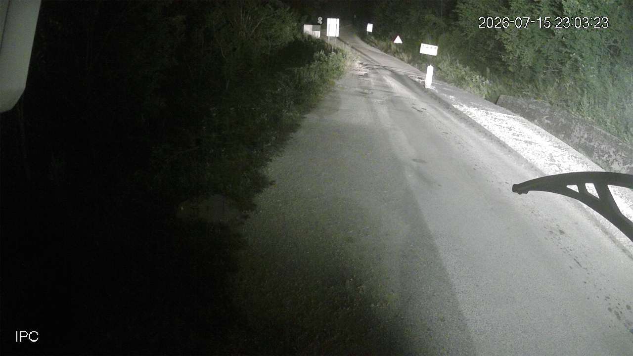 Granični prelaz Hum - ulaz u Crnu Goru